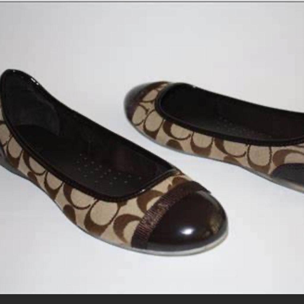 Coach Cecile Brown Signature Cap Toe Flats Size 9